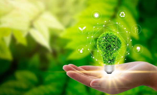 Green lightbulb.