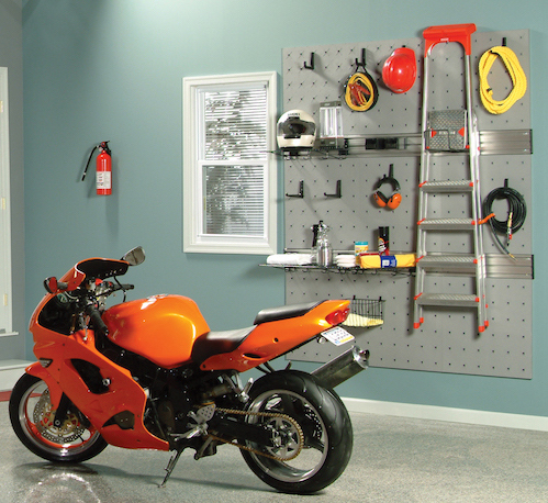 Effectively organize garden supplies Effectively organize garden supplies