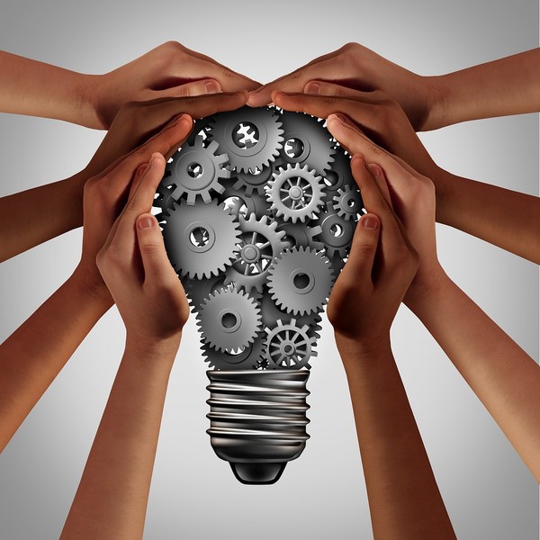 Gears in the shape of a lightbulb.