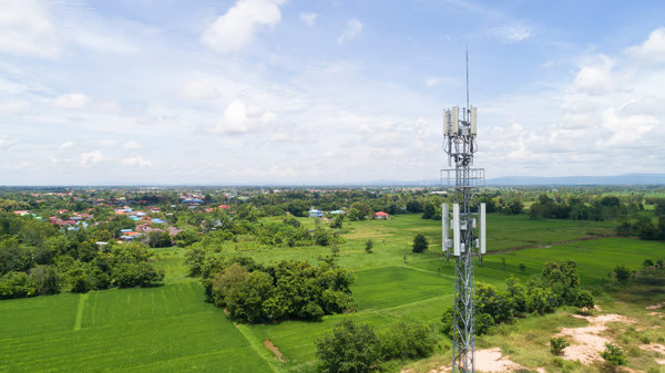 Location intelligence image of networking tower.